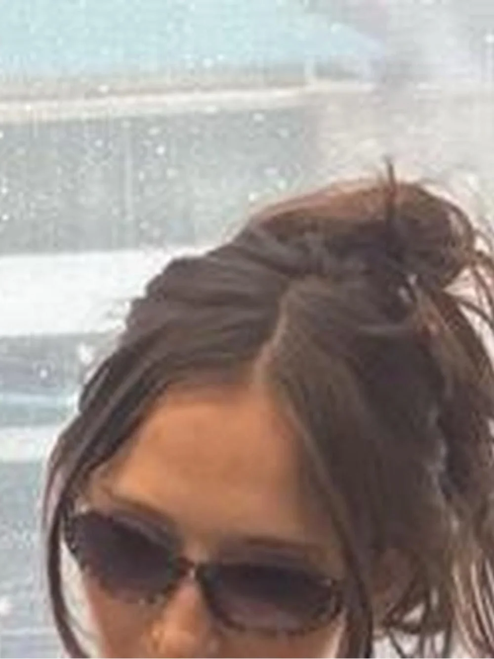 Women's Black Oval Sunglasses — Sleek Everyday Style